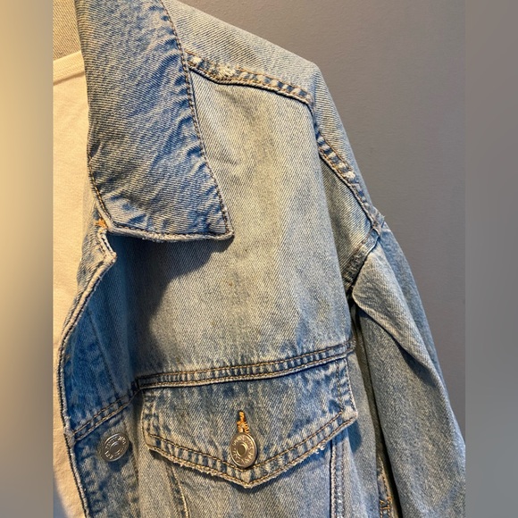 Zara Light Wash Denim Jacket Jean Medium - Picture 2 of 7